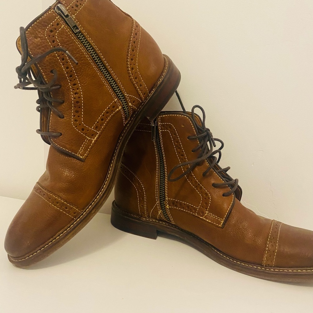 Johnston & Murphy Warner Cap Zip Boot